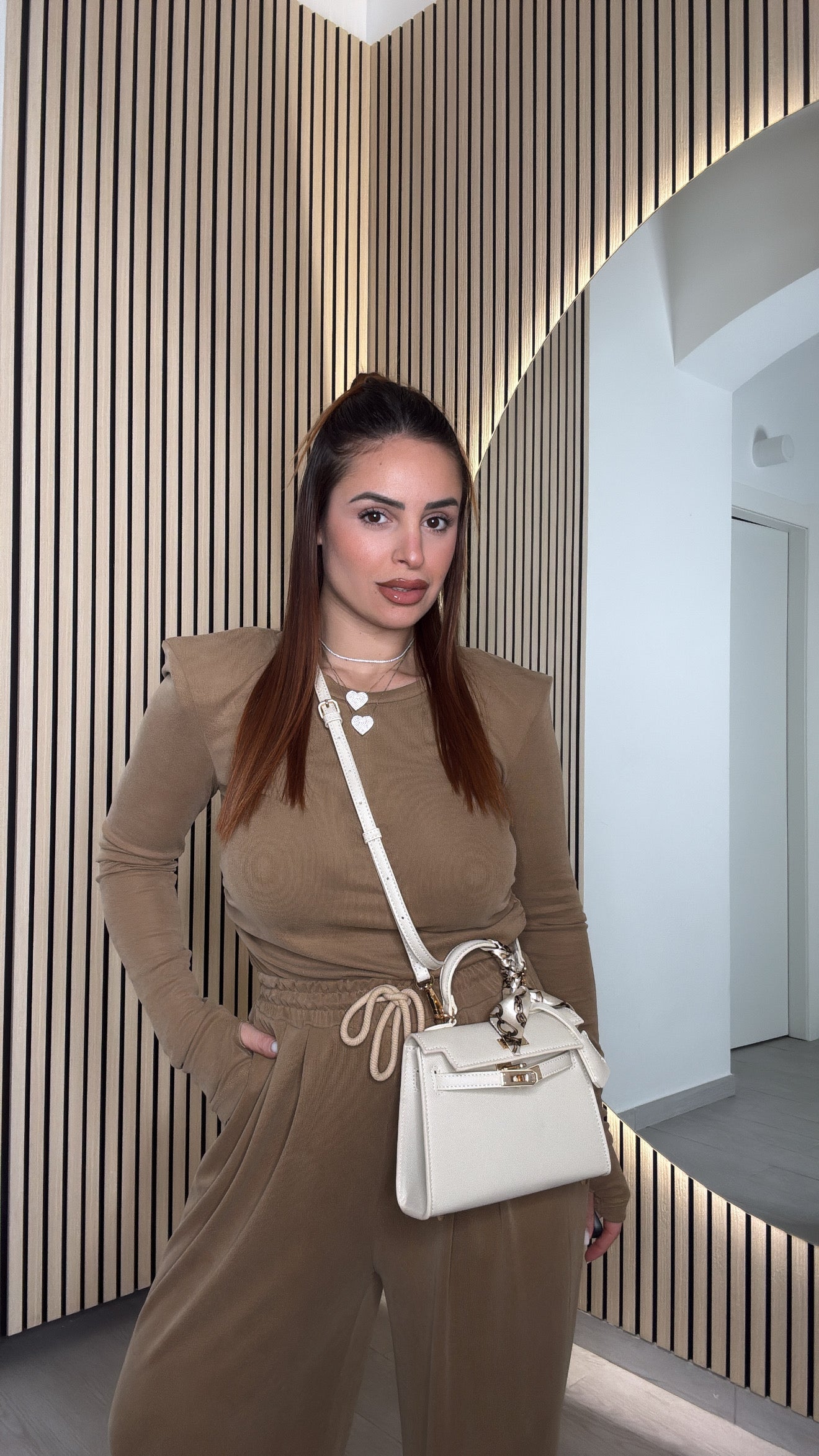 Borsa H