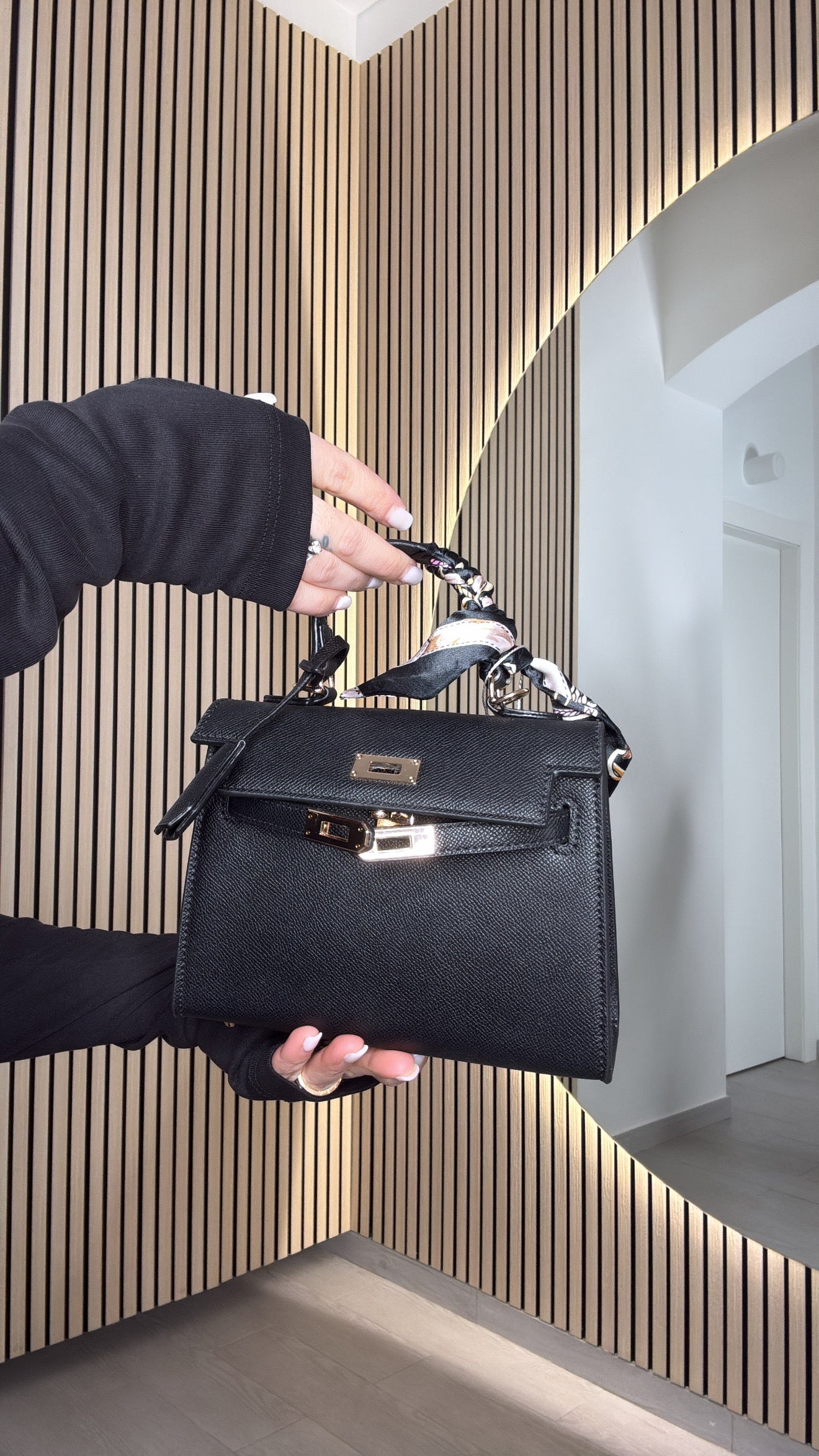 Borsa H